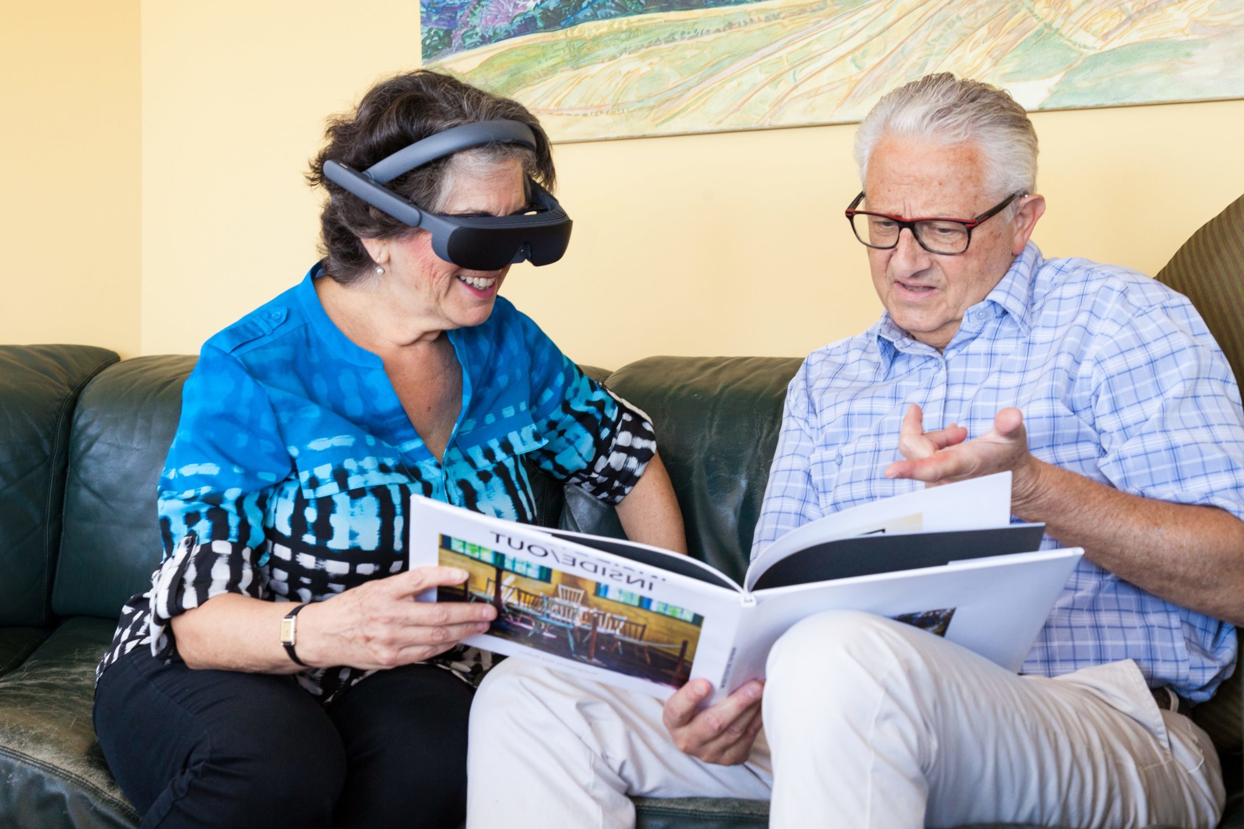 Older_couple_reading-scaled-e1614793255261 Couple trying esight