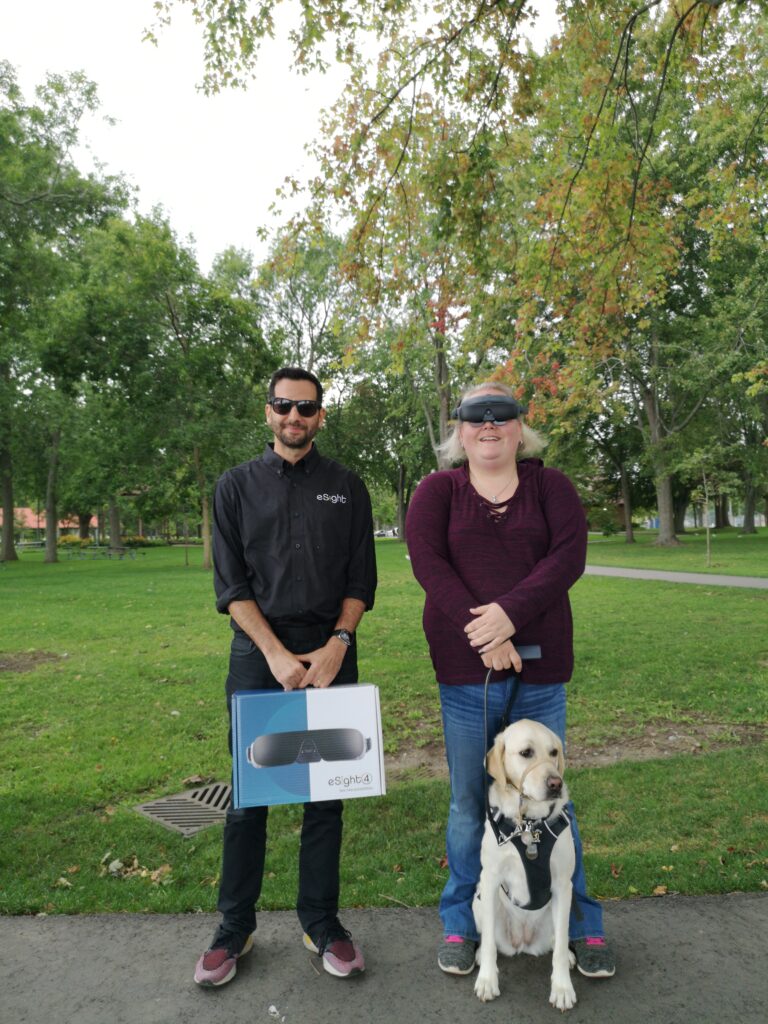 esight specialist with an esight user esight specialist with an esight user